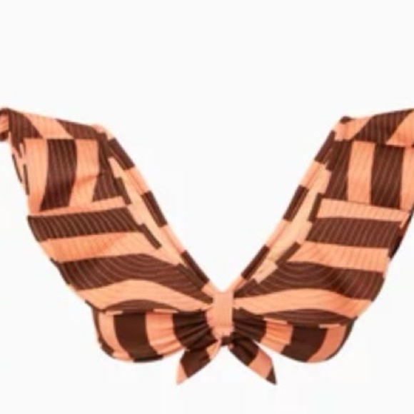 Coco Inusual Bikini Top - Picture 1 of 6